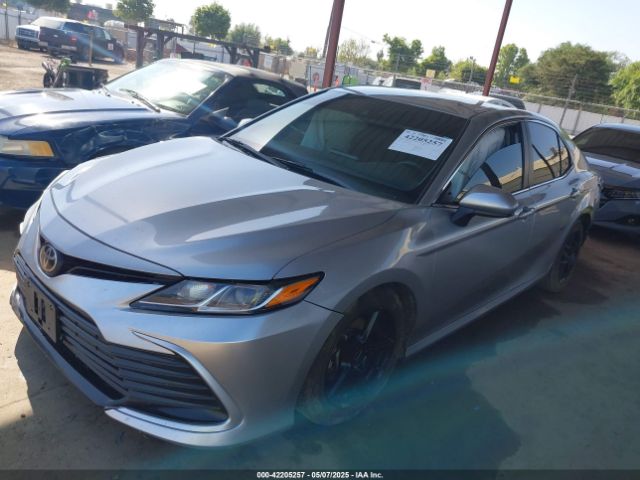 4T1C11AK1NU621288 Toyota CAMRY LE