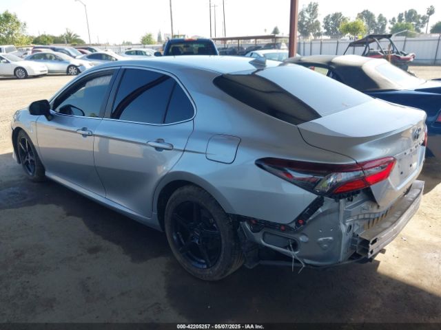 4T1C11AK1NU621288 Toyota CAMRY LE