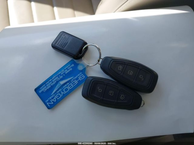 1FADP5BU8FL101858 Ford C-max Hybrid Sel
