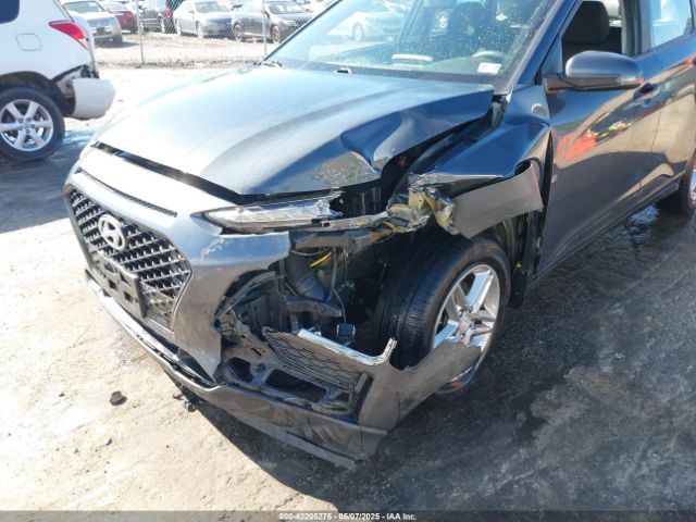 KM8K12AAXJU181221 Hyundai Kona Se