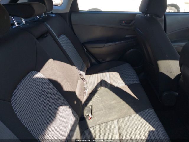 KM8K12AAXJU181221 Hyundai Kona Se
