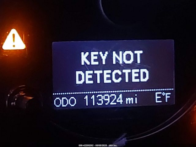 JTHKD5BHXE2196696 Lexus CT 200H