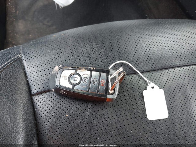 Ford 2.3l 4v premium fuel 2018 1FA6P8TH3J5180347 Image 11