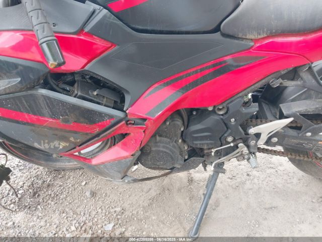 2024 KAWASAKI EX500 ML5EXGG14RDA00983 Photo 8