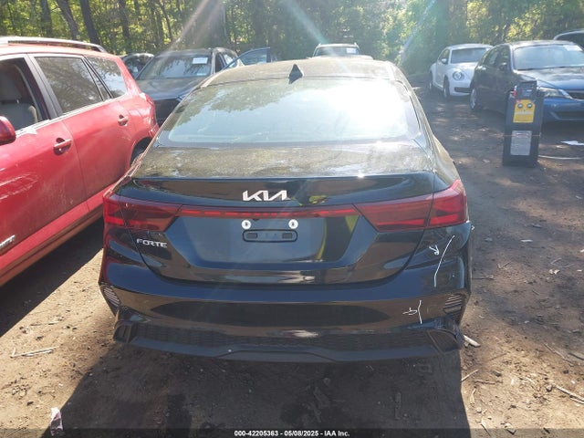 3KPF24AD1RE758267 KIA Forte Lxs