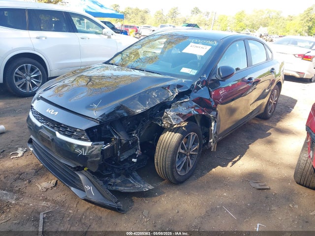 3KPF24AD1RE758267 KIA Forte Lxs