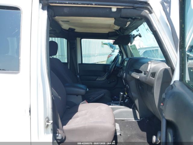 2017 JEEP WRANGLER UNLIMITED 1C4BJWDG4HL549310 Photo 4