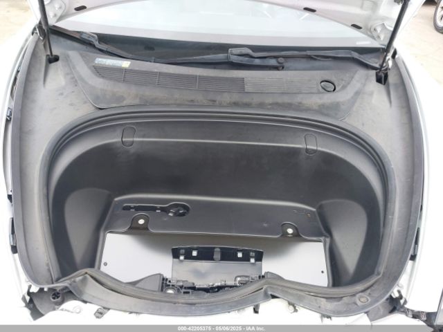 5YJ3E1EA0JF062488 Tesla Model 3 Long Range/mid Range