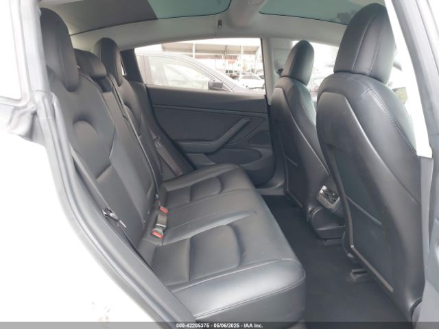 5YJ3E1EA0JF062488 Tesla Model 3 Long Range/mid Range