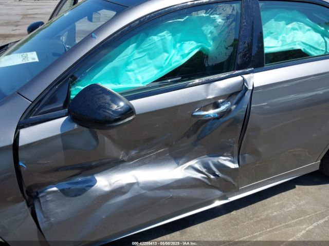 W1K3G4FB2MJ310293 Mercedes-Benz A 220 4matic