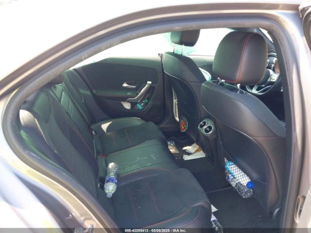 W1K3G4FB2MJ310293 Mercedes-Benz A 220 4matic