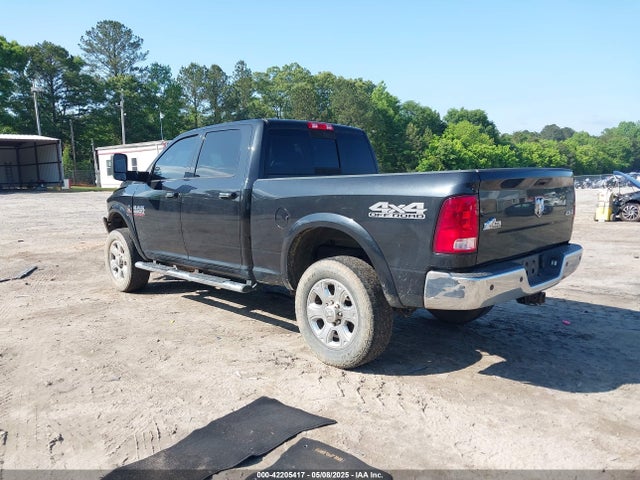 3C6UR5DL9HG628274 RAM 2500 Big Horn  4x4 6'4 Box