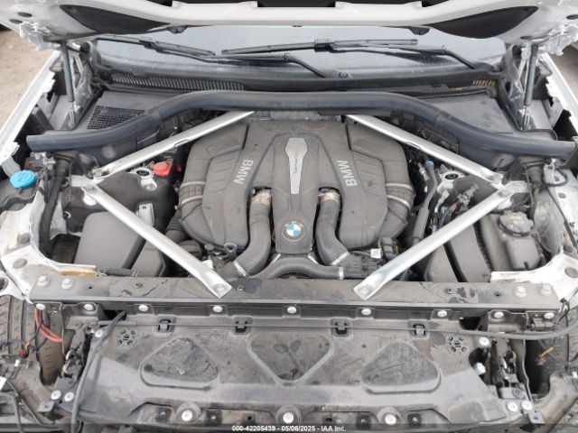 5UXCX4C54KLS38182 BMW X7 Xdrive50i