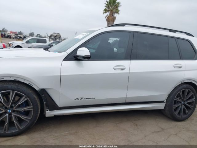 5UXCX4C54KLS38182 BMW X7 Xdrive50i