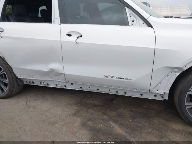 5UXCX4C54KLS38182 BMW X7 Xdrive50i