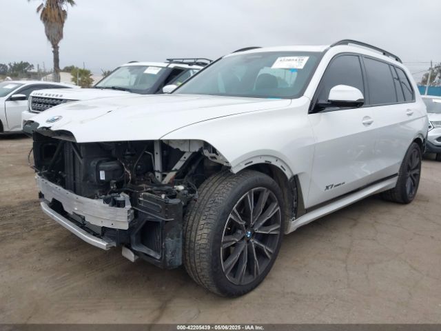 5UXCX4C54KLS38182 BMW X7 Xdrive50i