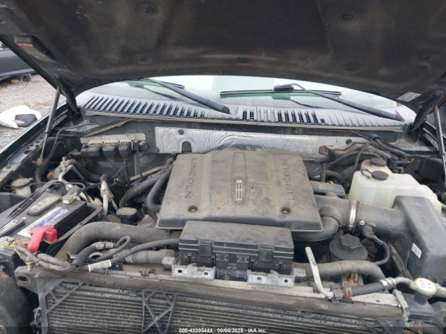 5LMJJ2J50EEL03760 Lincoln Navigator