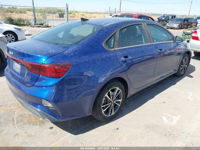 3KPF24AD5RE728317 KIA Forte Lxs