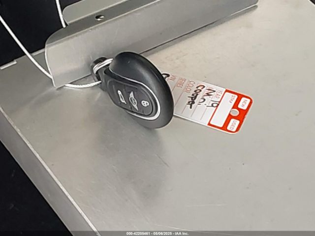 2019 MINI HARDTOP WMWXU1C59K2J02305 Photo 10