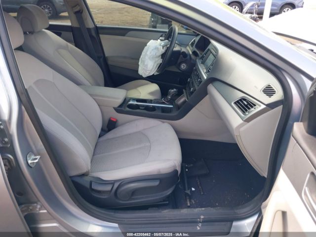 5NPE24AF4HH591555 Hyundai SONATA SE