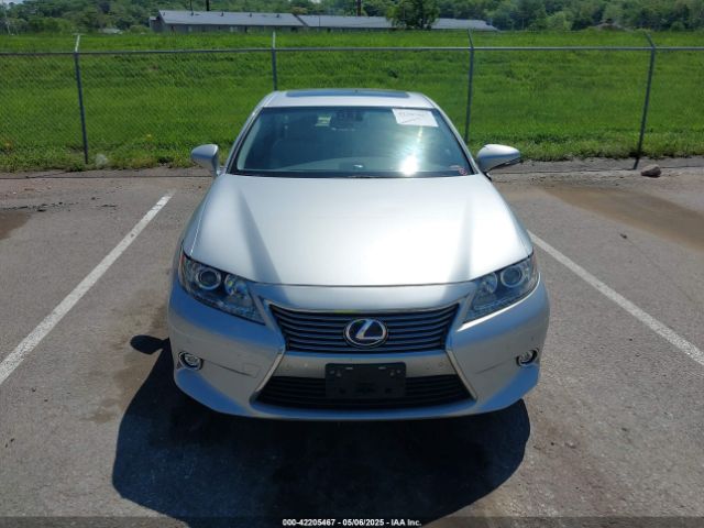 JTHBW1GG7E2068502 Lexus ES 300H