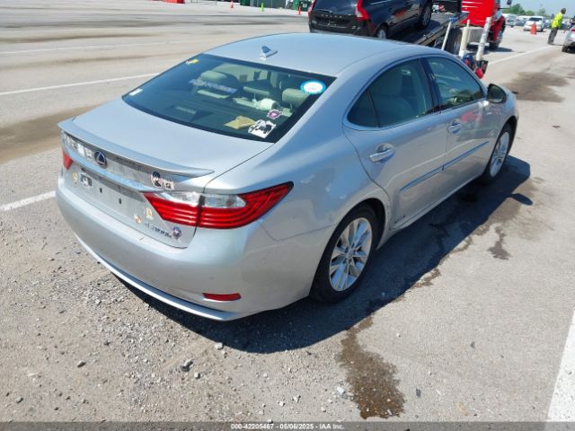 JTHBW1GG7E2068502 Lexus ES 300H