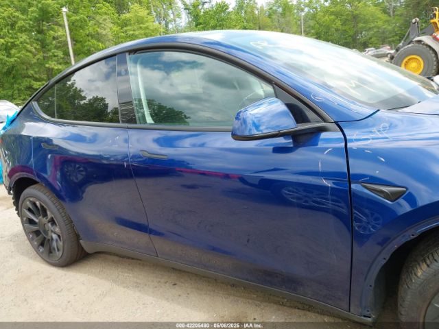 7SAYGDEE4RA247532 Tesla Model Y Long Range Dual Motor All-wheel Drive