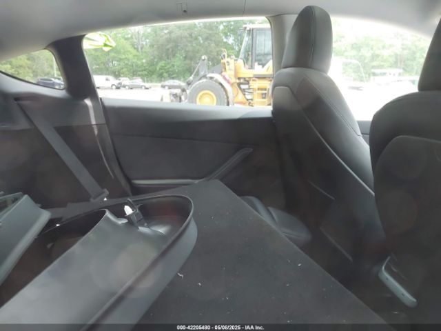 7SAYGDEE4RA247532 Tesla Model Y Long Range Dual Motor All-wheel Drive