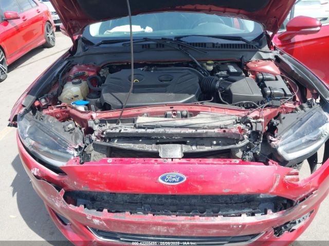 3FA6P0T90GR137374 Ford FUSION SE
