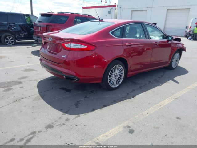 3FA6P0T90GR137374 Ford FUSION SE