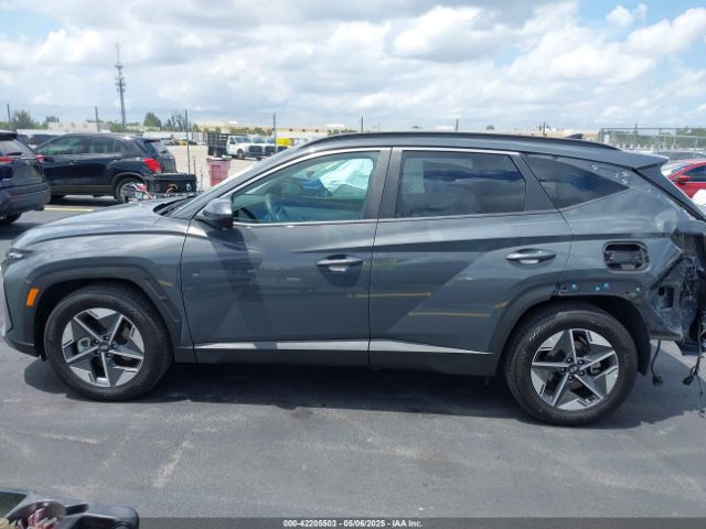 5NMJB3DE9SH490219 Hyundai TUCSON SEL
