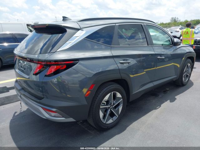 5NMJB3DE9SH490219 Hyundai TUCSON SEL