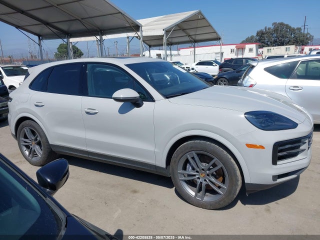 Porsche Cayenne 2024 WP1AA2AY5RDA02624 Image 12