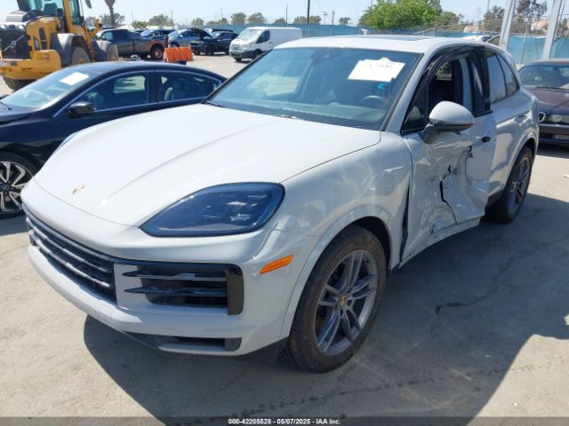 2024 PORSCHE CAYENNE WP1AA2AY5RDA02624 Photo 1