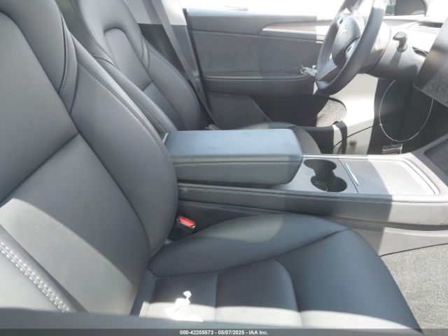 7SAYGDEE0PA183891 Tesla Model Y Awd/long Range Dual Motor All-wheel Drive