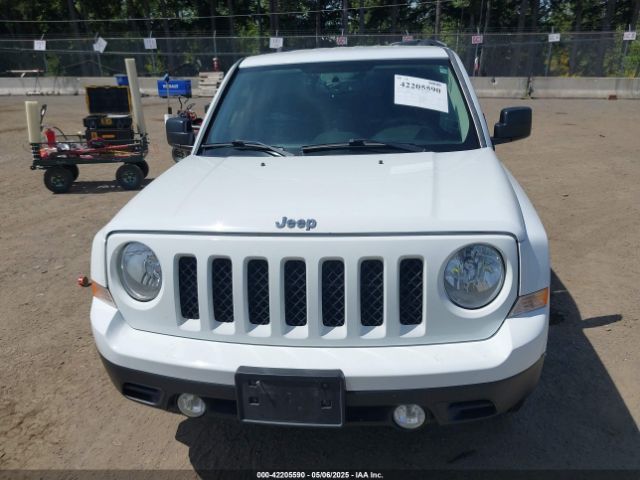 1C4NJRFB2GD608380 Jeep Patriot Latitude