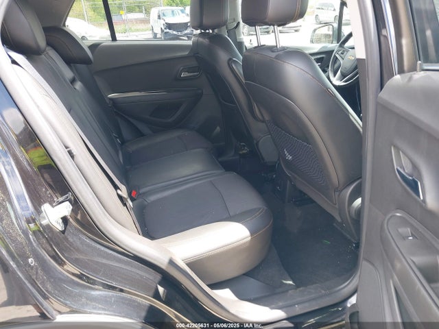 KL7CJPSB8KB901218 Chevrolet Trax Lt
