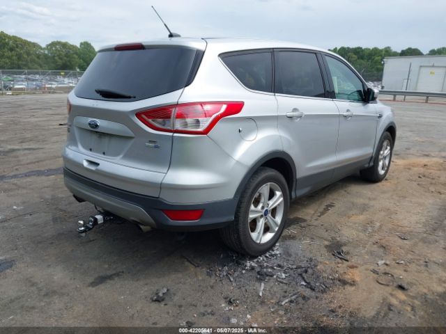 1FMCU9G97GUA30797 Ford ESCAPE SE