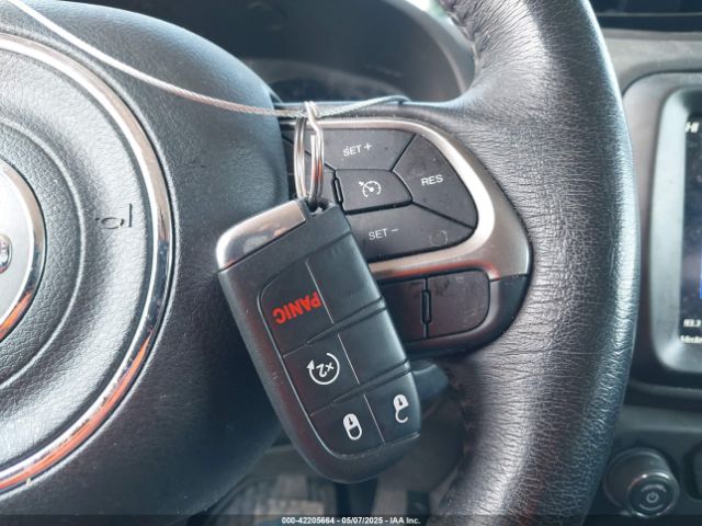 ZACNJDB1XNPN46562 Jeep Renegade Latitude 4x4