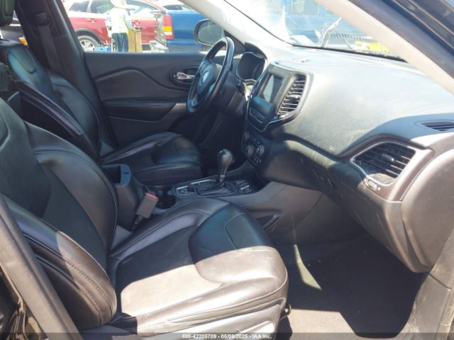 2019 JEEP CHEROKEE 1C4PJLLB9KD248110 Photo 4