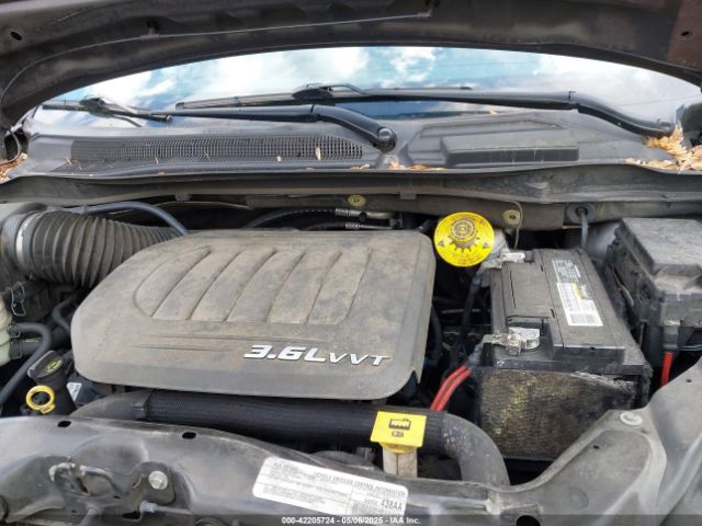 2C4RDGEG2KR520641 Dodge Grand Caravan Gt