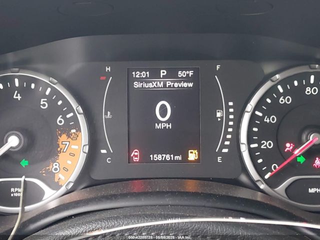 ZACCJABTXFPB83045 Jeep Renegade Latitude