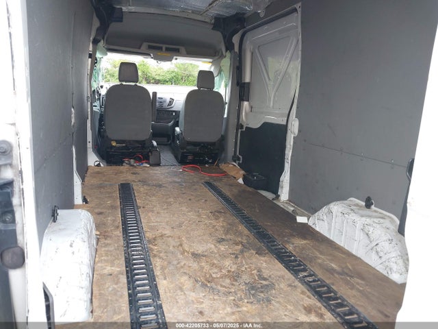 1FTYR2CM9JKB14054 Ford Transit-250