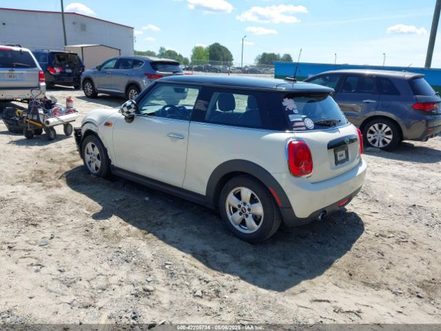 2016 MINI HARDTOP WMWXP5C51G3B77048 Photo 2