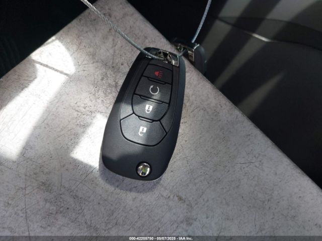 KL77LGEP3SC217058 Chevrolet Trax Fwd 1rs