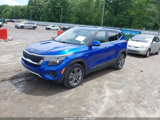 KNDEUCAA8M7184183 KIA SELTOS S