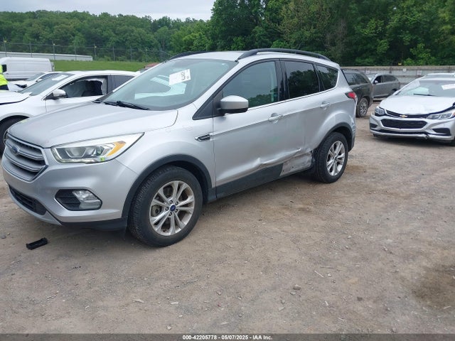 1FMCU0G94HUA25523 Ford ESCAPE SE