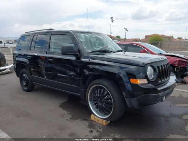1C4NJPBA3FD387369 Jeep Patriot Altitude Edition