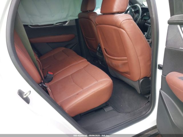 1GYKNDRS9PZ199653 Cadillac lgx