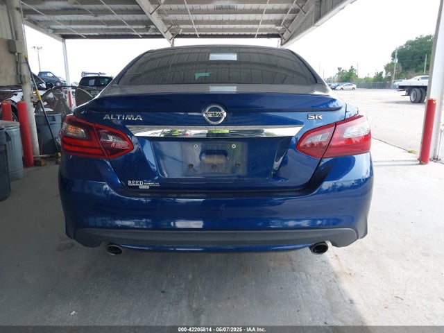 1N4AL3AP5JC111271 Nissan Altima 2.5 Sr